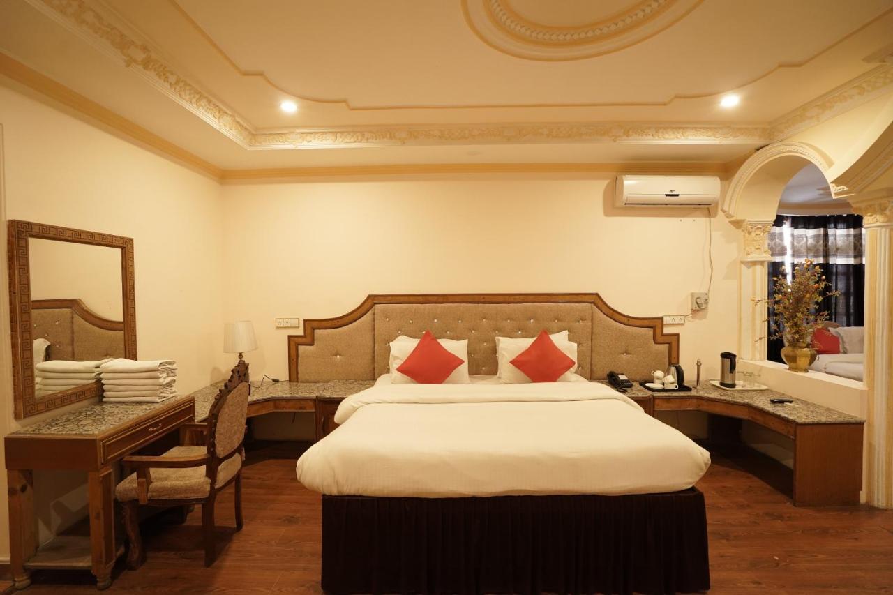 Royal Palace Resort Bhagsunag Dharamshala Exterior photo