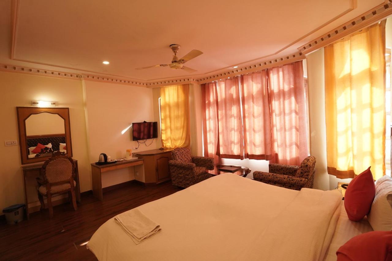 Royal Palace Resort Bhagsunag Dharamshala Exterior photo